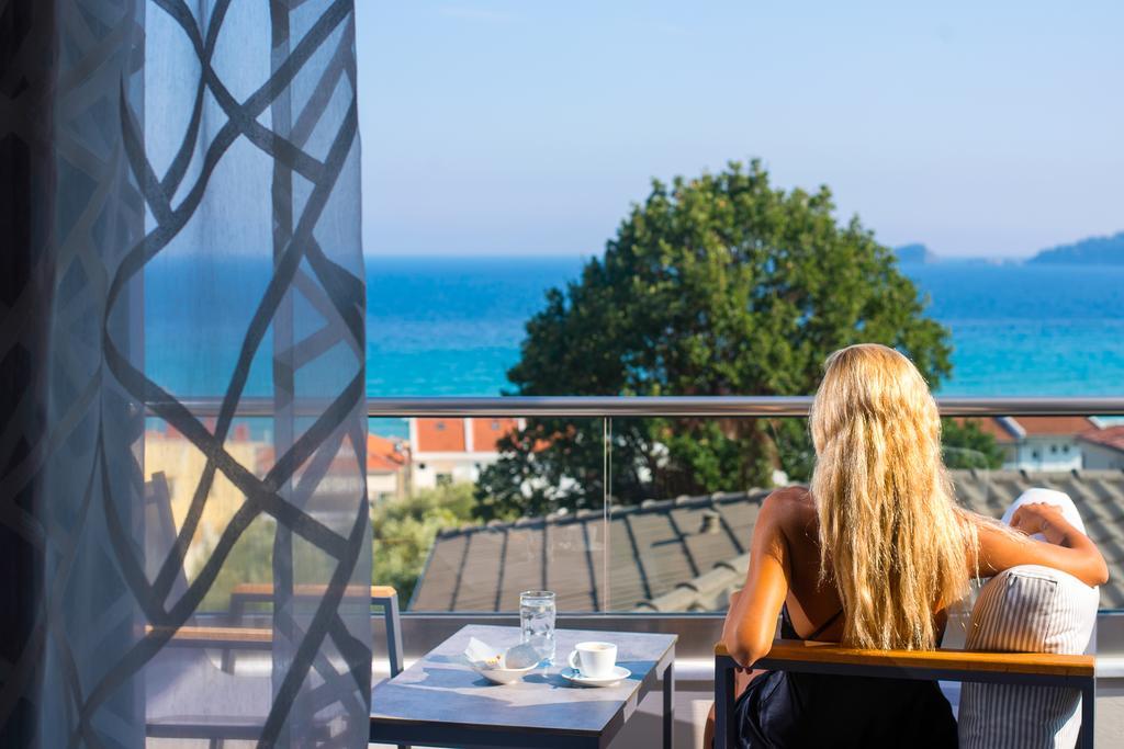 Semiramis Luxury Suites Khrysi Ammoudia Eksteriør bilde