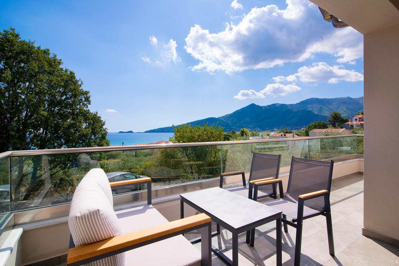 Semiramis Luxury Suites Khrysi Ammoudia Eksteriør bilde