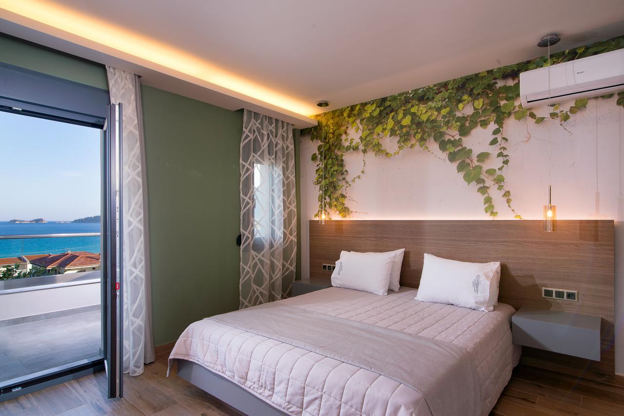 Semiramis Luxury Suites Khrysi Ammoudia Eksteriør bilde