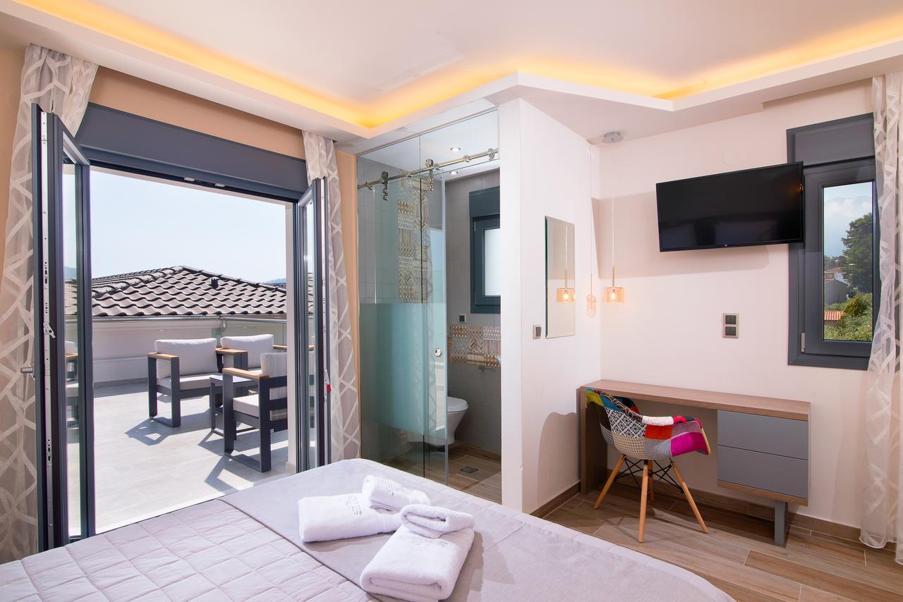 Semiramis Luxury Suites Khrysi Ammoudia Eksteriør bilde
